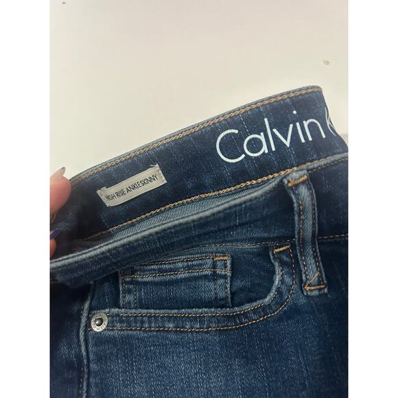 Calvin Klein High Rise Ankle Skinny Jeans *Size 6* - Picture 3 of 4